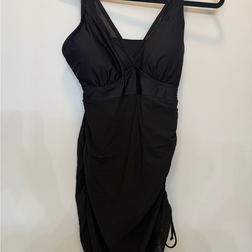NWT Blooming Jelly One Piece Bathing Suit in Black - Size L - Picture 7 of 16